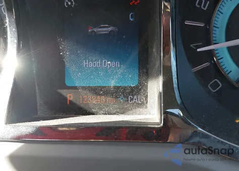 2013 Buick Lacrosse Leather Group z USA, uszkodzony, nr VIN 1G4GC5E33DF331014